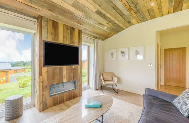 New in 2022. Luxurious and contemporary lodge with stunning countryside views.