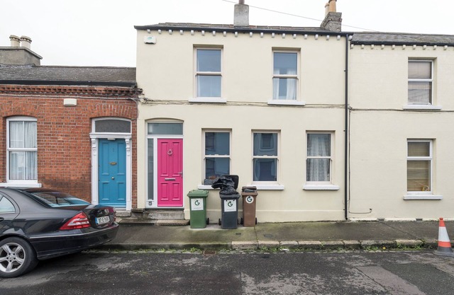 New lower rates in our stylish city house.