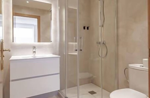 New Luxury Apartment Madrid Airport 107