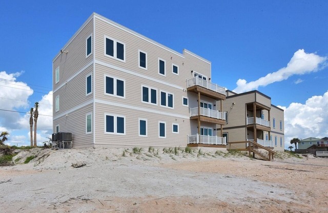 New Ponte Vedra 9 bedroom Estate home!