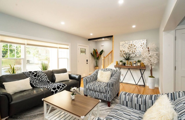 New renovation cozy house in Worcester