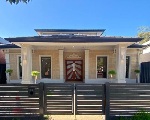 New Spacious Luxury 5 Bedroom Mansion in Unley