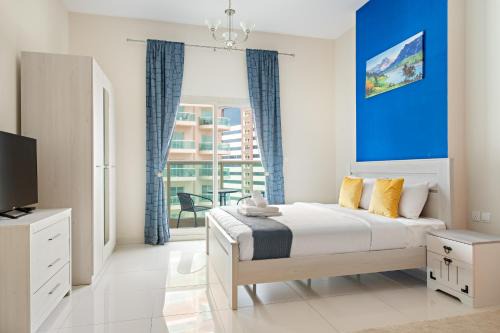 New Studio in Sport City - Pool, Gym, Parking