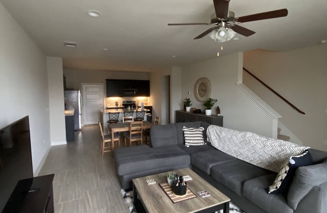 New townhouse - fully furnished