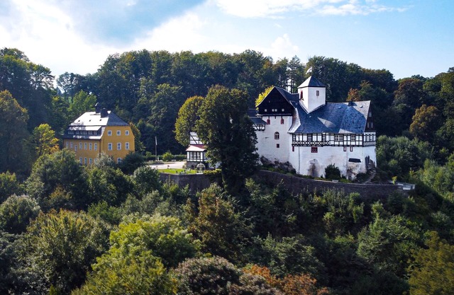 New vacation apartment right next to Rauenstein Castle