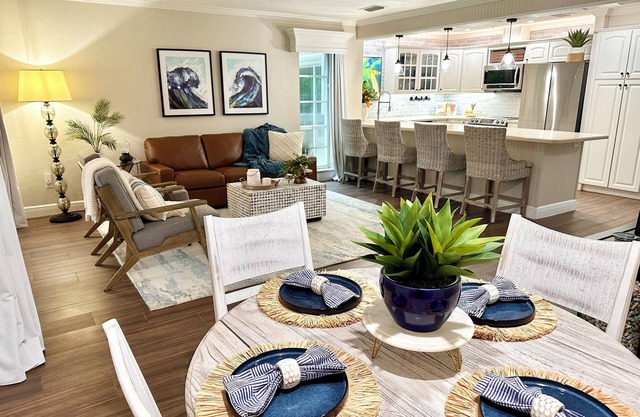 Newly listed Waterfront Townhouse in Old Naples