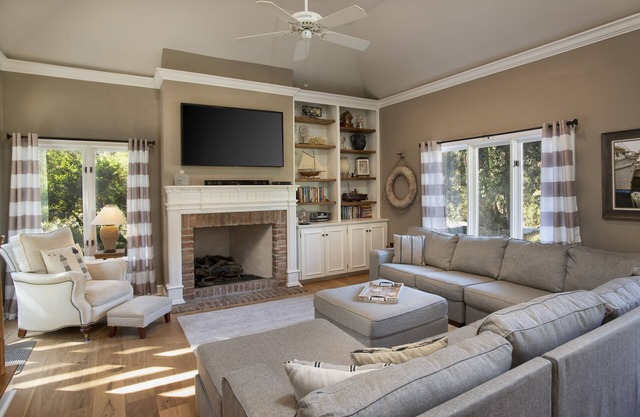 Newly renovated home with great golf course views, minutes from the beach!