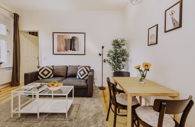 Newly Renovated 2 Room Apartment in Historic Building