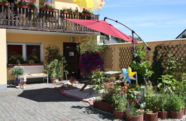 Newly renovated apartment "Mohnbrise"