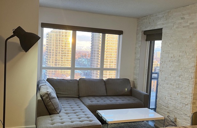 Newly Renovated beautiful stylish quiet condo