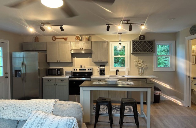 Newly renovated private loft!