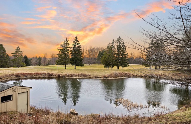 ⛳ Newly Updated Lakeview Golf Retreat ➠ 5057