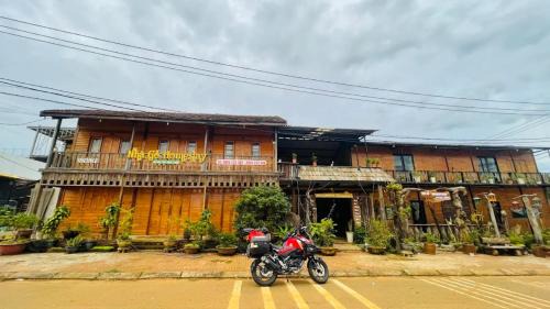 Nhà Gỗ Homestay Măng Đen