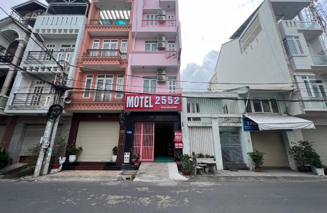 Nhà nghỉ 2552, đường D4 , KDC Võ Thị Sáu , phường Thống Nhất , thành phố Biên Hòa