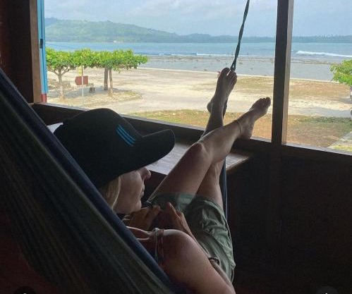 Nias Shady Palm surfcamp