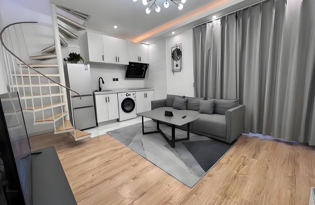 Nice 1br duplex Apartment with Roof terrace in Beijing downtown