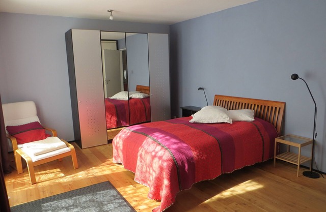 Nice apartment with garden and garage space