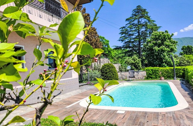 Nice apartment for 4 people with private pool, WIFI, TV, patio and panoramic view