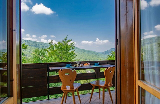 Nice apartment for 4 people with WIFI, TV, terrace and pets allowed