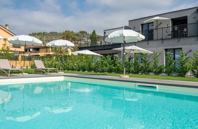 Nice apartment for 4 people with WIFI, pool, A/C, TV and terrace