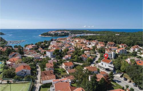 Nice Apartment In Pjescana Uvala