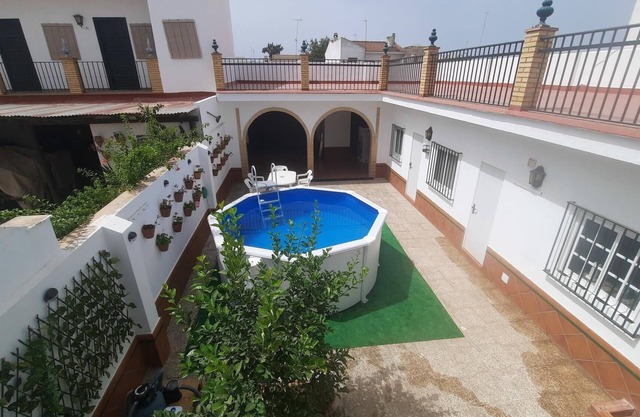 Nice home in El Rocio (Almonte)