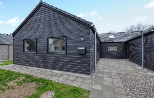 Nice Home In Jesendorf With Sauna