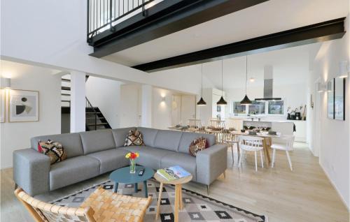 Nice Home In Lembruchdümmer See