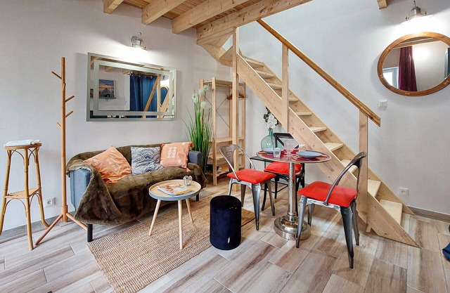 Nice home in Ploubazlanec with kitchen