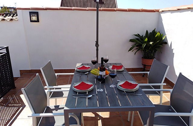 Nice house with large solarium in Cordoba