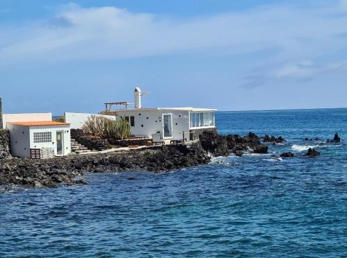 Nido de mar - in the sea