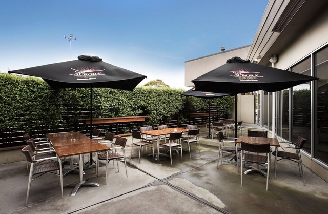 Nightcap at Gateway Hotel