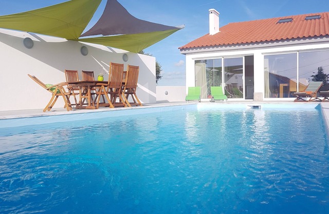 Nira House simplicity and luxury with exclusive pool and sea view