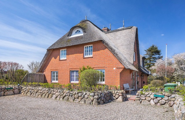 Nis Puk - Reetgedecktes Objekt Wenige Gehminuten vom Wattenmeer Entfernt