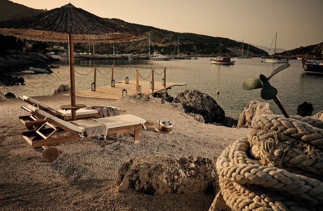 Nobelos Seaside Lodge