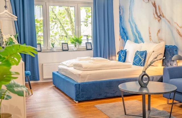 Noble Studio | 1 Min to HBF