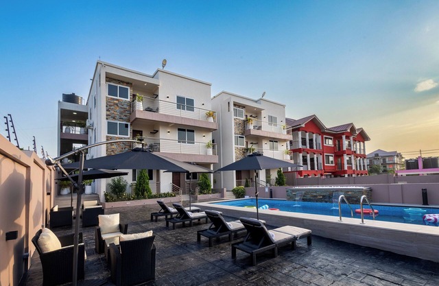NOOK 1: Stylish 2BR with premium finishes, custom décor & stunning views.