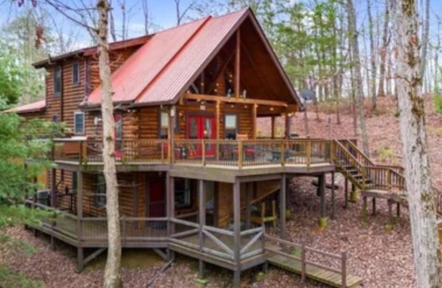 North GA Mountains Carters Lake Recreational Area Hot Tub Game Room Fireplace