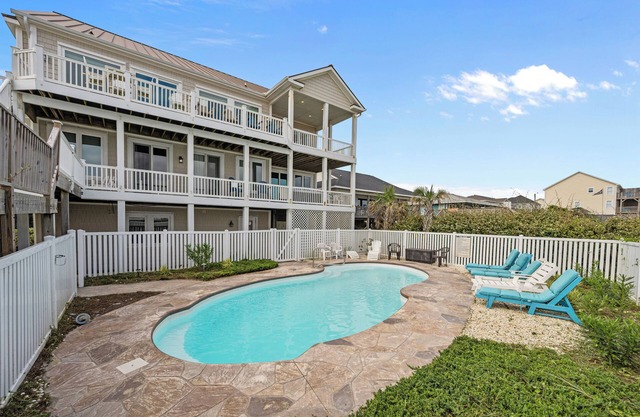 North Shore Paradise #199 - 7 BR, 7.5 BA Oceanfront Home w/Pool & Hot Tub