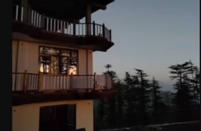 Norvin Homes- Large Double Room/breakfast included