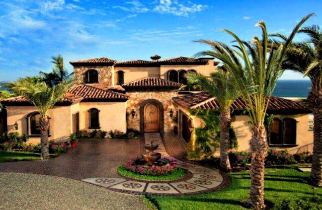 NOVAISPANIA VICEROY RESIDENCE 4-BEDROOM BEACH HOUSE, SLEEP 12 & GRAND POOL