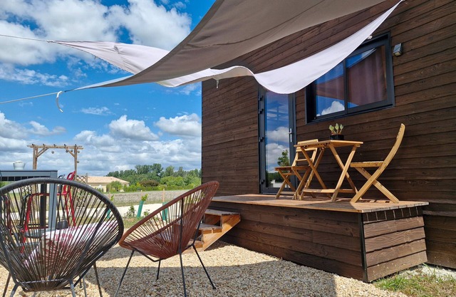 Null 'Tiny La Part Des Anges' with Private Terrace, Private Garden and Air Conditioning