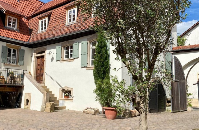 Nußriegel vacation apartment in a historic setting on the wine route