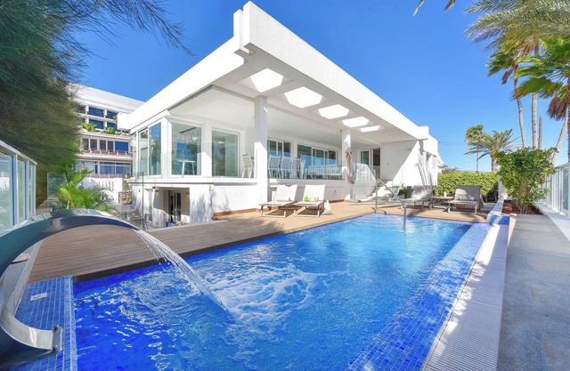 Oasis Serenity by VillaGranCanaria