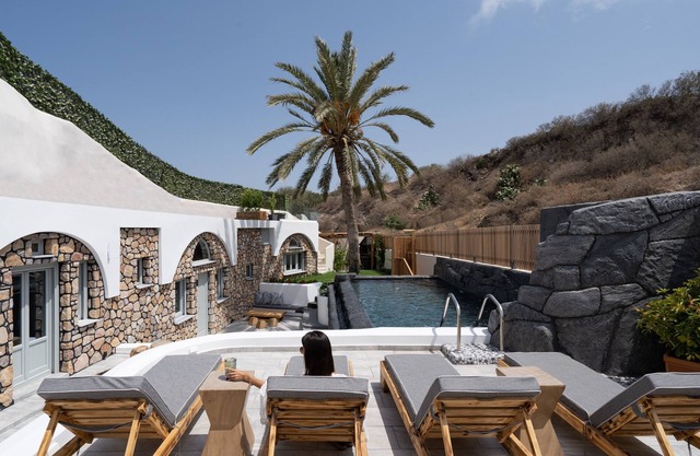Occhio Villas Santorini