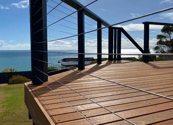 Ocean Blue KI. Absolute ocean front, free WiFi