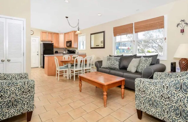 Ocean City Bayside Retreat Unit A - Cozy Family Getaway Near Beach & Dining!