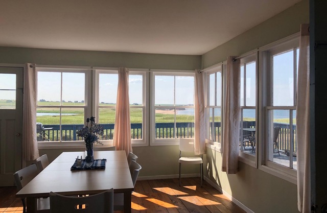 Ocean Front Cottage with beautiful private beach and the lake of shining waters