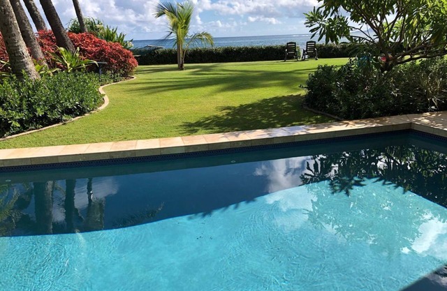 Ocean Front Estate w/Pool & Movie Theatre Room - 30 day Rental pls inquire