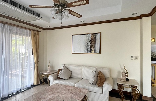 Ocean Front Villa with Stunning views and own private beach,relax, BBQ